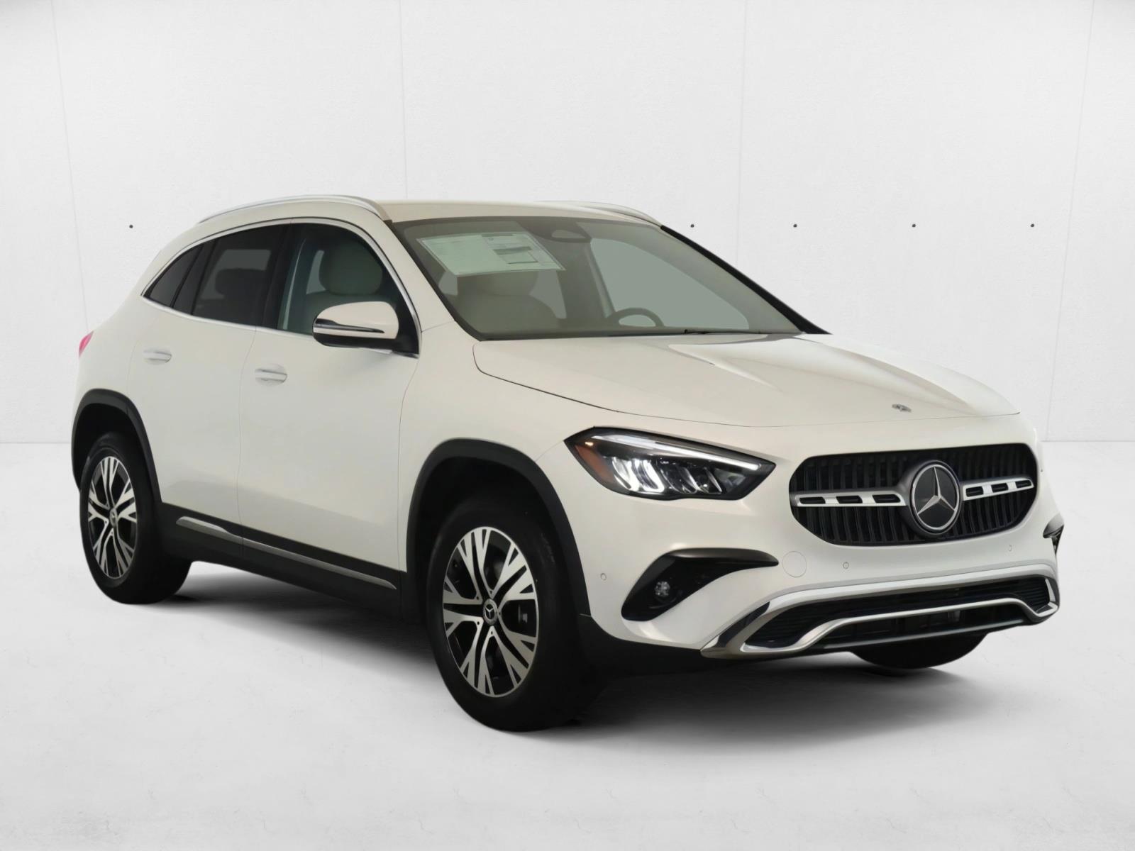 2025 Mercedes Benz GLA 250 4MATIC photo 3