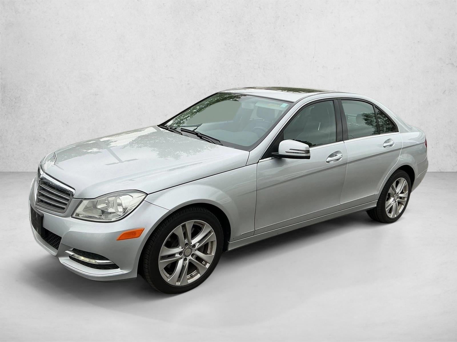 2014 Mercedes-Benz C-Class's photo