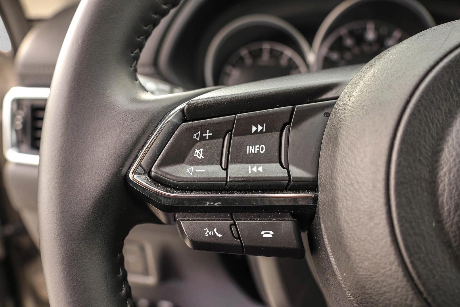 2025 MAZDA CX-5 - Image 13