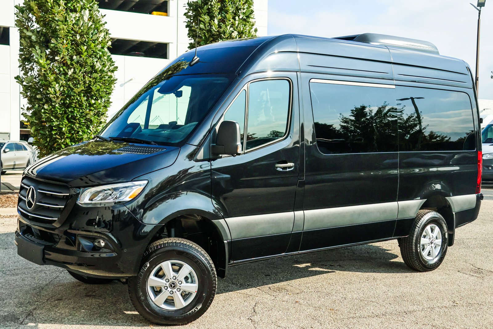 2027 Mercedes-Benz Sprinter 2500