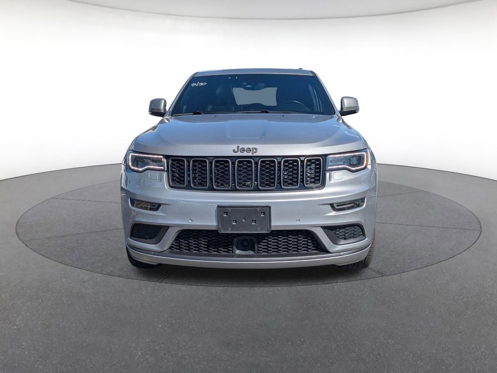 2019 Jeep Grand Cherokee Overland photo 2