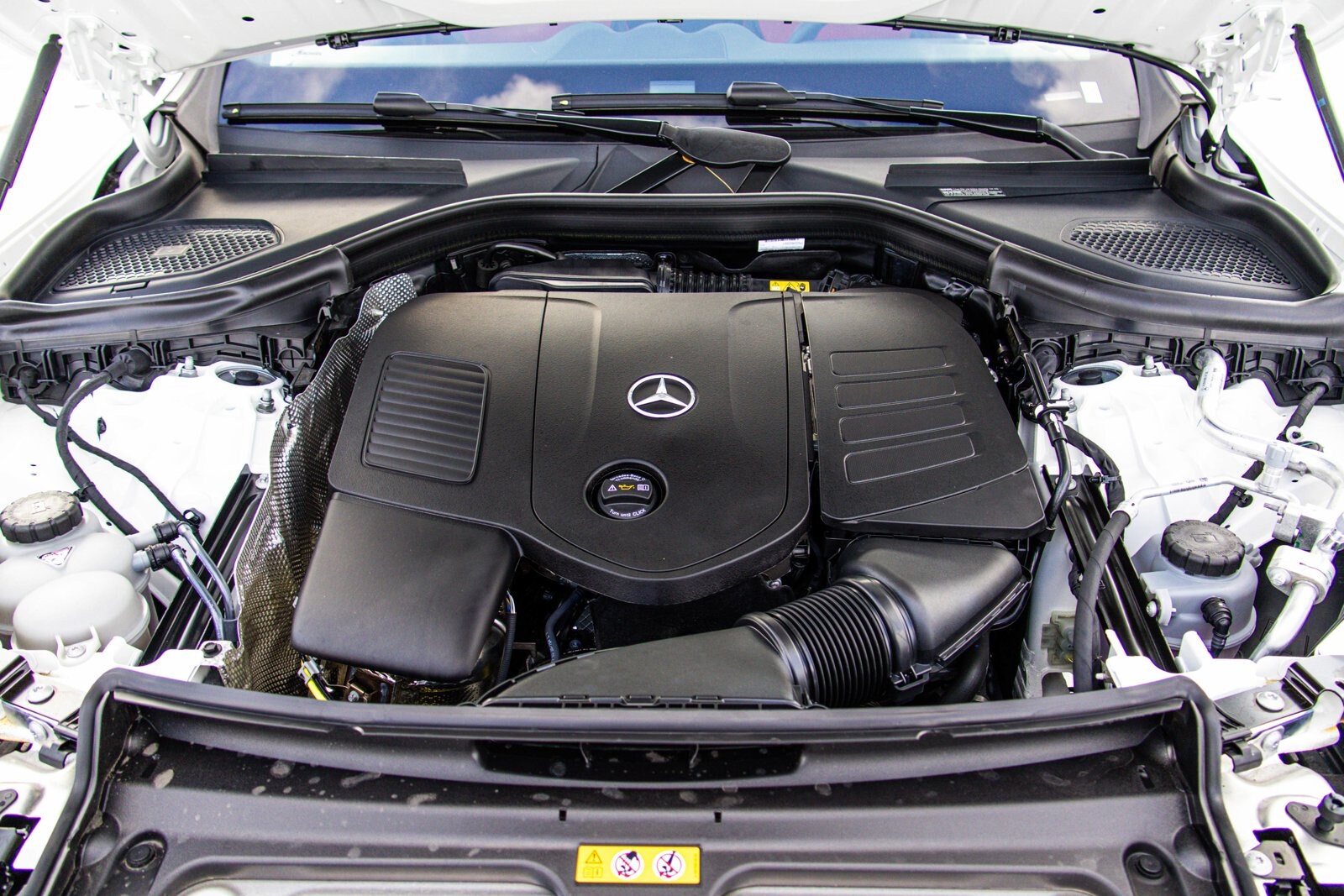 2025 MERCEDES-BENZ GLC-CLASS - Image 26