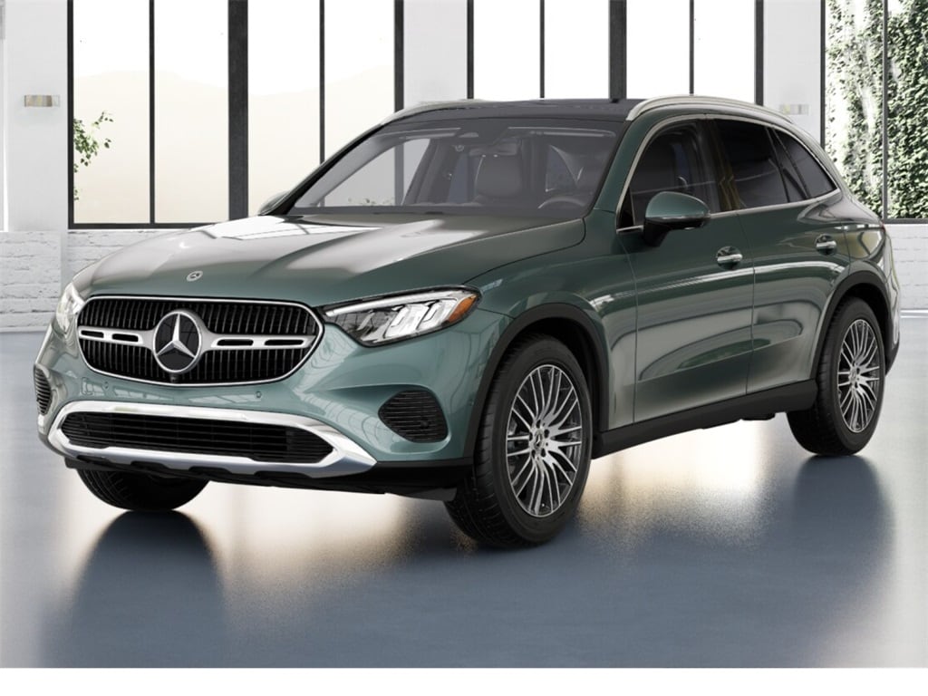 2026 Mercedes-Benz GLC Base's photo