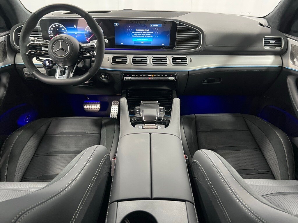 2025 Mercedes Benz GLS AMG 63 4MATIC photo 2