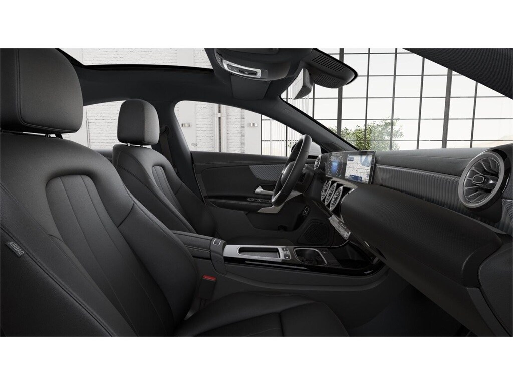 2026 Mercedes Benz CLA 250 4MATIC photo 4