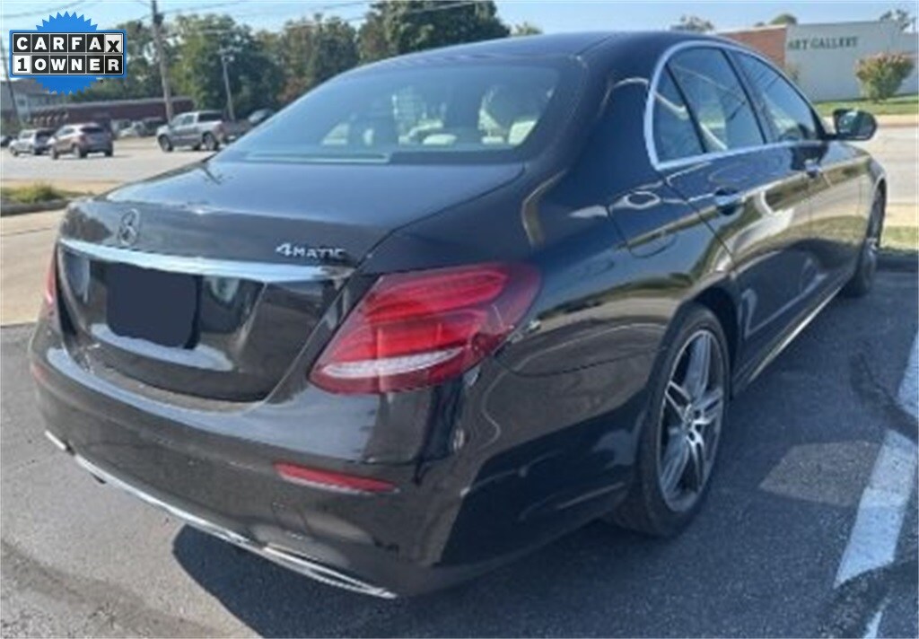 2020 Mercedes Benz E 350 Sedan photo 2