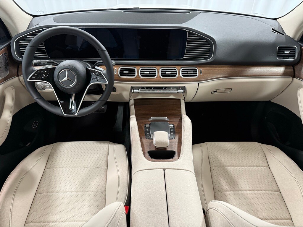 2026 Mercedes Benz GLE 350 4MATIC photo 2