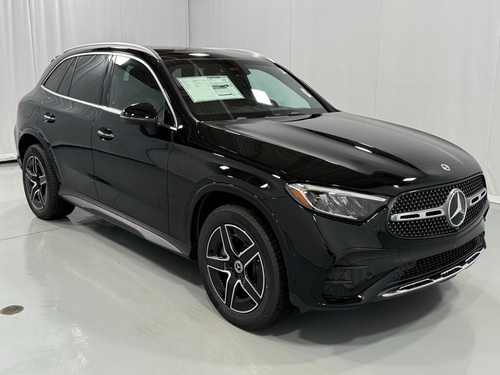 2026 Mercedes Benz GLC 300 4MATIC photo 4