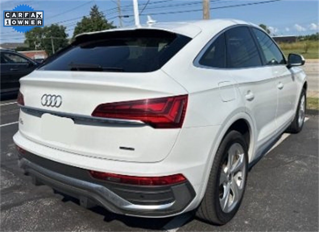 2022 Audi Q5 Sportback 45 S line Premium Plus photo 3