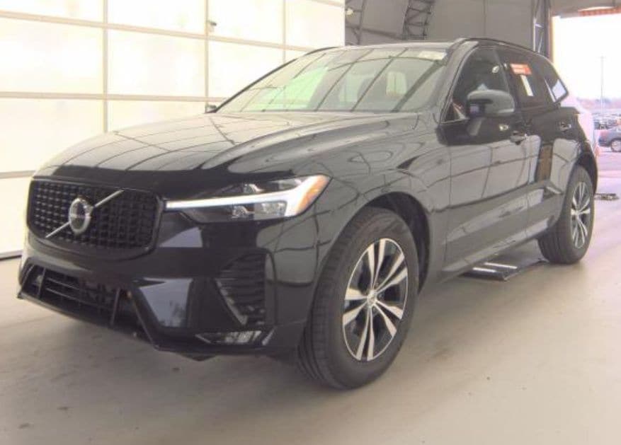 2025 Volvo XC60 B5 Core Dark AWD's photo