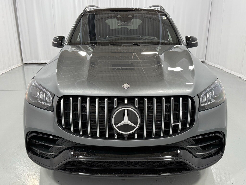 2026 Mercedes Benz GLS AMG 63 4MATIC photo 3