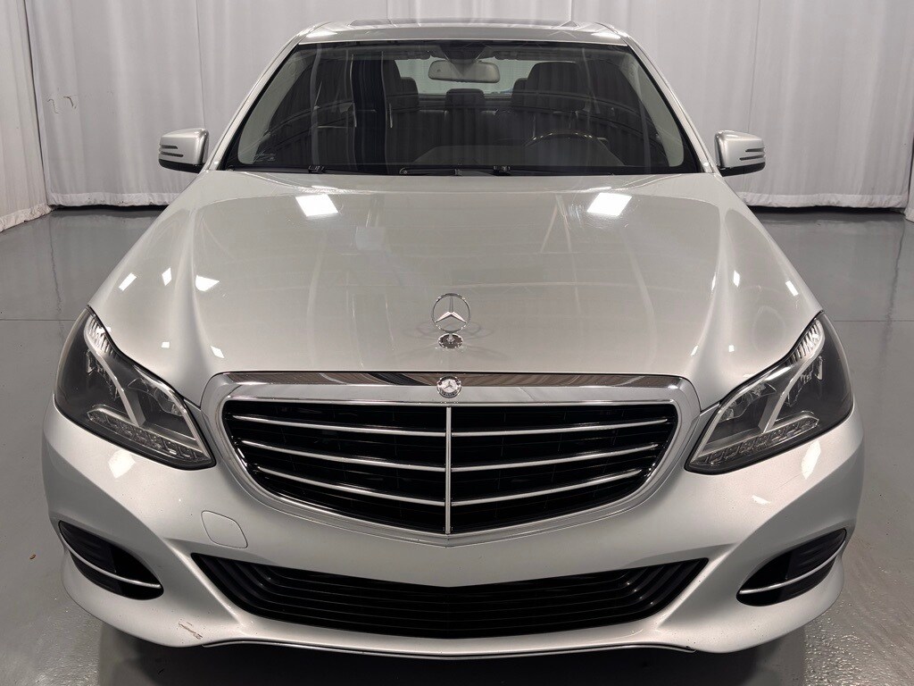 2014 Mercedes Benz E 250 BlueTEC 4MATIC photo 3