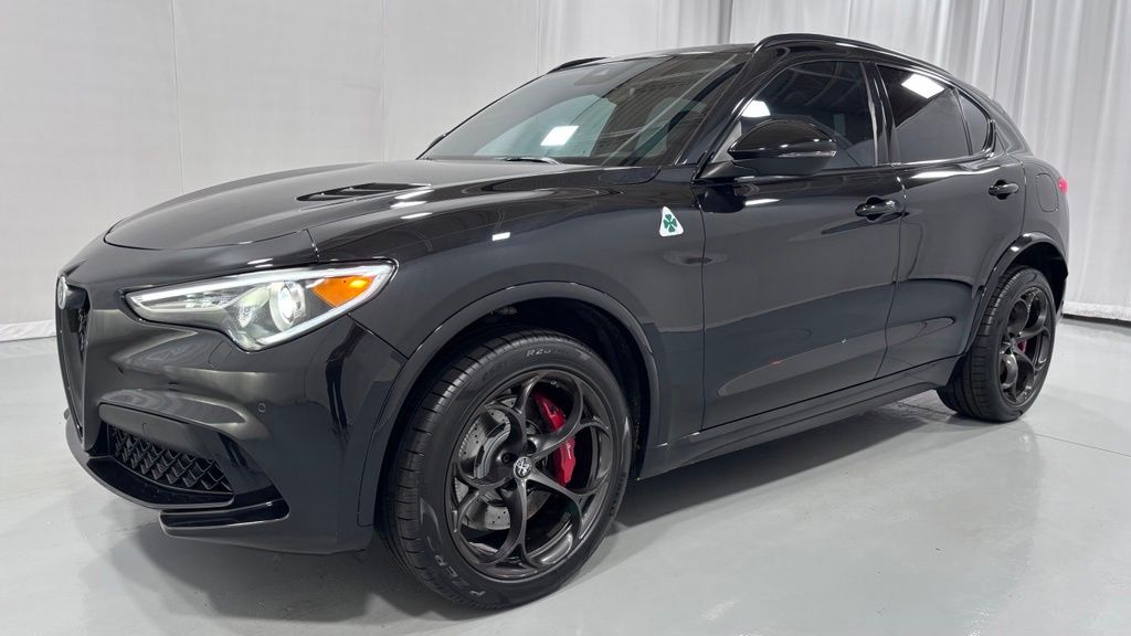 2022 Alfa Romeo Stelvio Quadrifoglio AWD's photo
