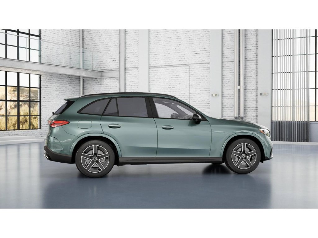 2026 Mercedes-Benz GLC Base - Photo 17