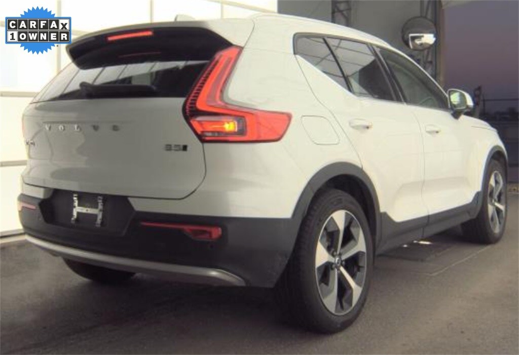 Used 2025 Volvo XC40 B5 Plus Bright Theme SUV