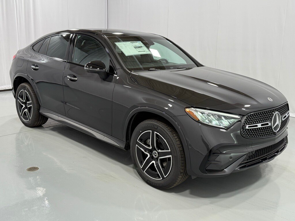 2025 Mercedes Benz GLC 300 4MATIC Coupe photo 4