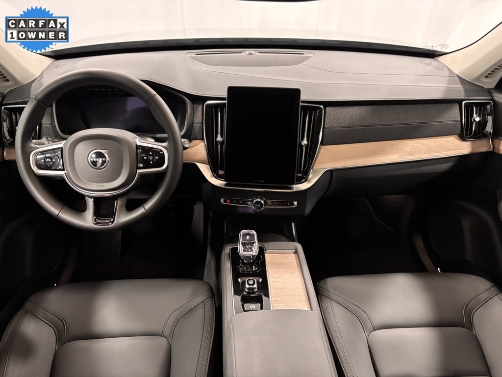 Used 2025 Volvo XC90 B6 (2025.5) Plus 7-Seater SUV