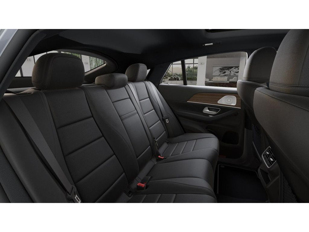 2026 Mercedes-Benz GLE Coupe GLE450 - Photo 5