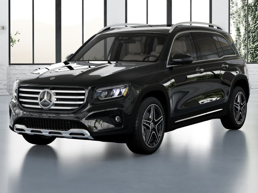 2026 Mercedes-Benz GLB GLB 250 4MATIC's photo