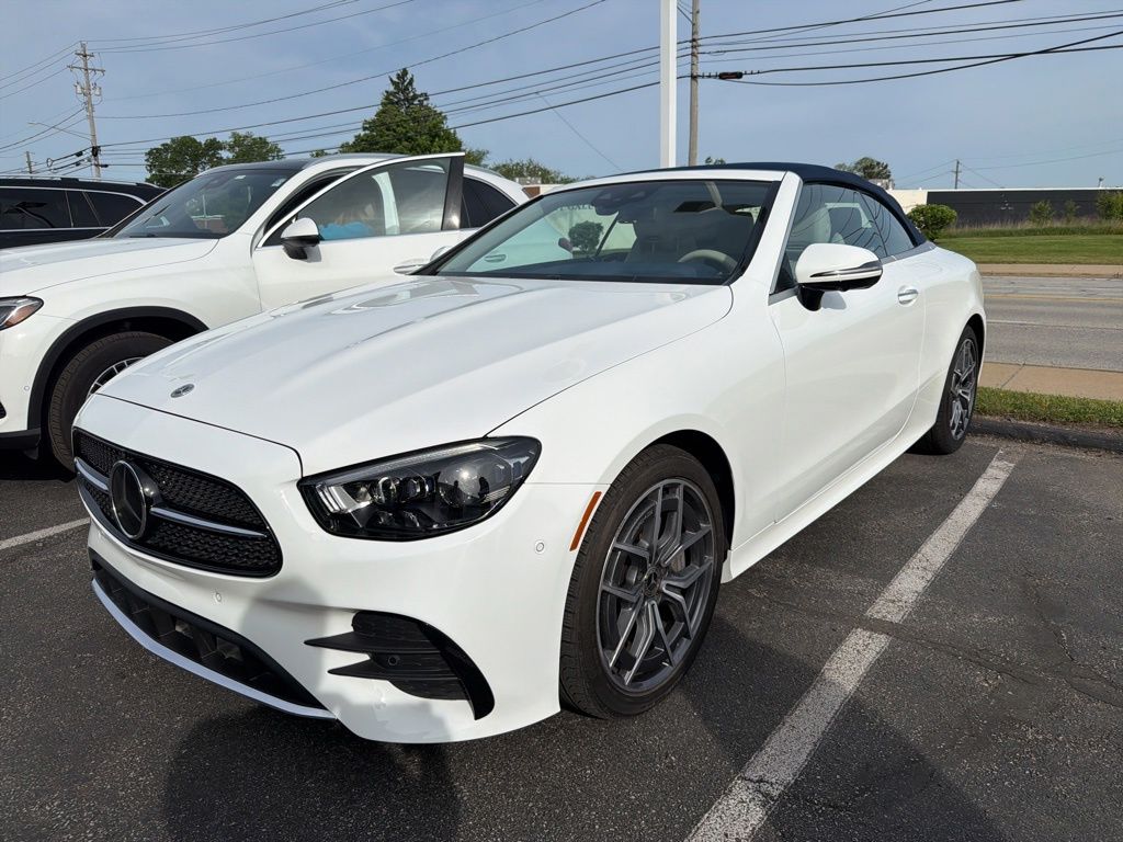 2023 Mercedes-Benz E-Class E450 4MATIC Cabriolet's photo