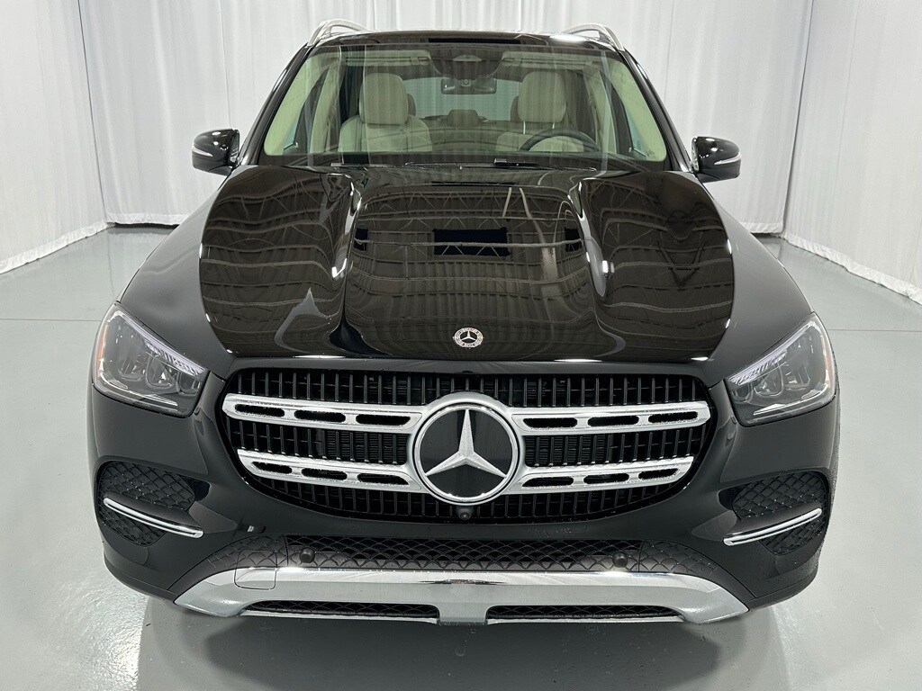 2025 Mercedes Benz GLE 350 photo 3