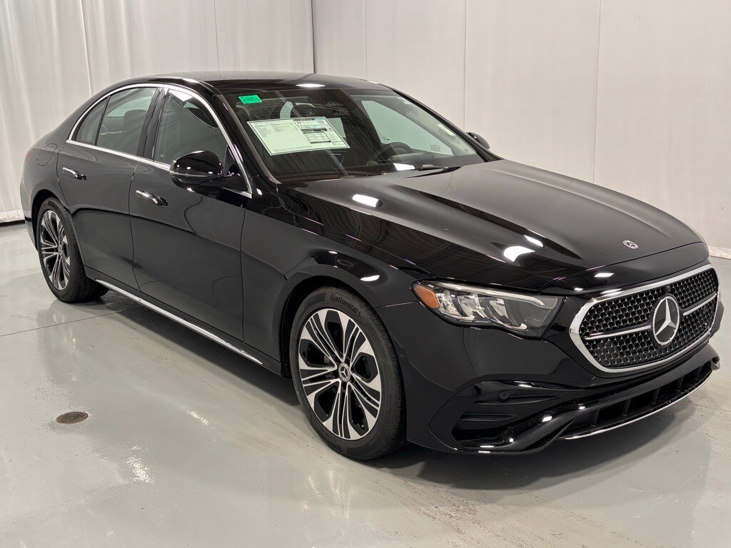 2026 Mercedes Benz E 4MATIC Sedan photo 4