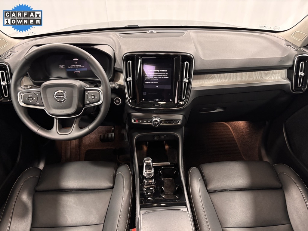 Used 2025 Volvo XC40 B5 Plus Dark Theme SUV