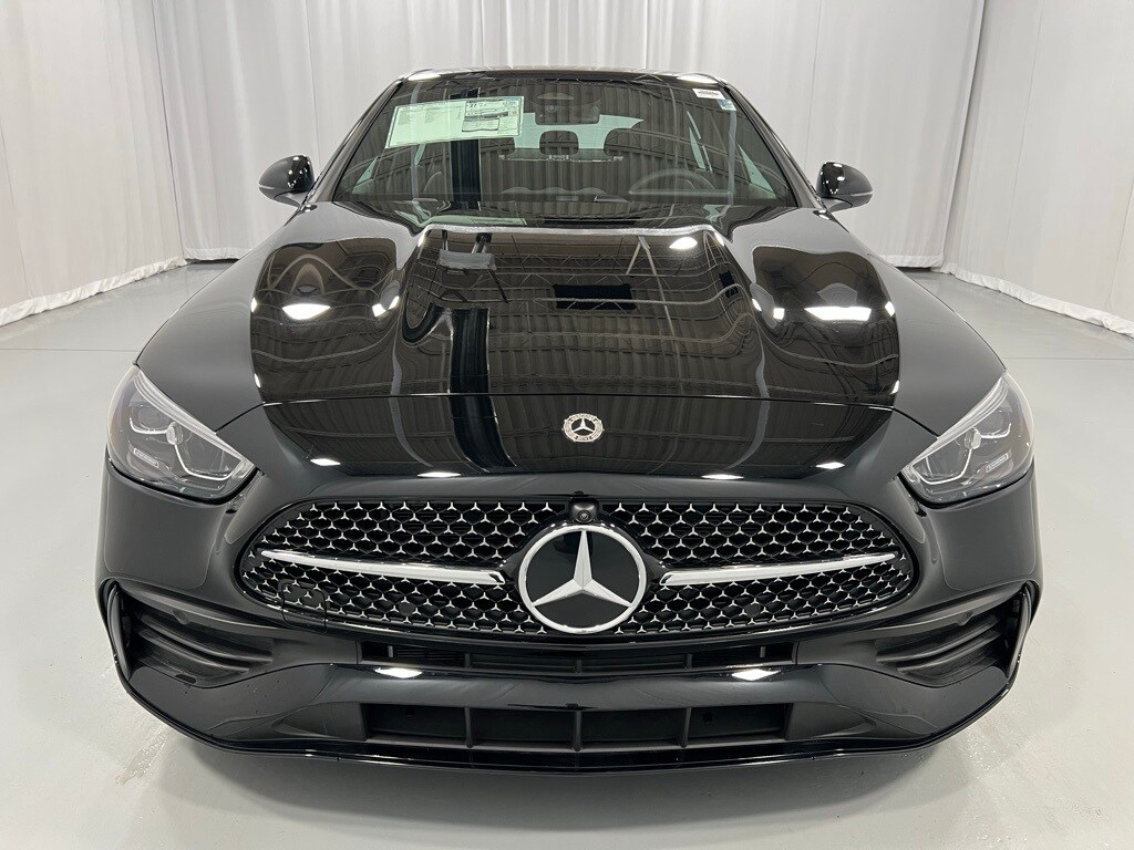 2025 Mercedes Benz C 300 4MATIC photo 3