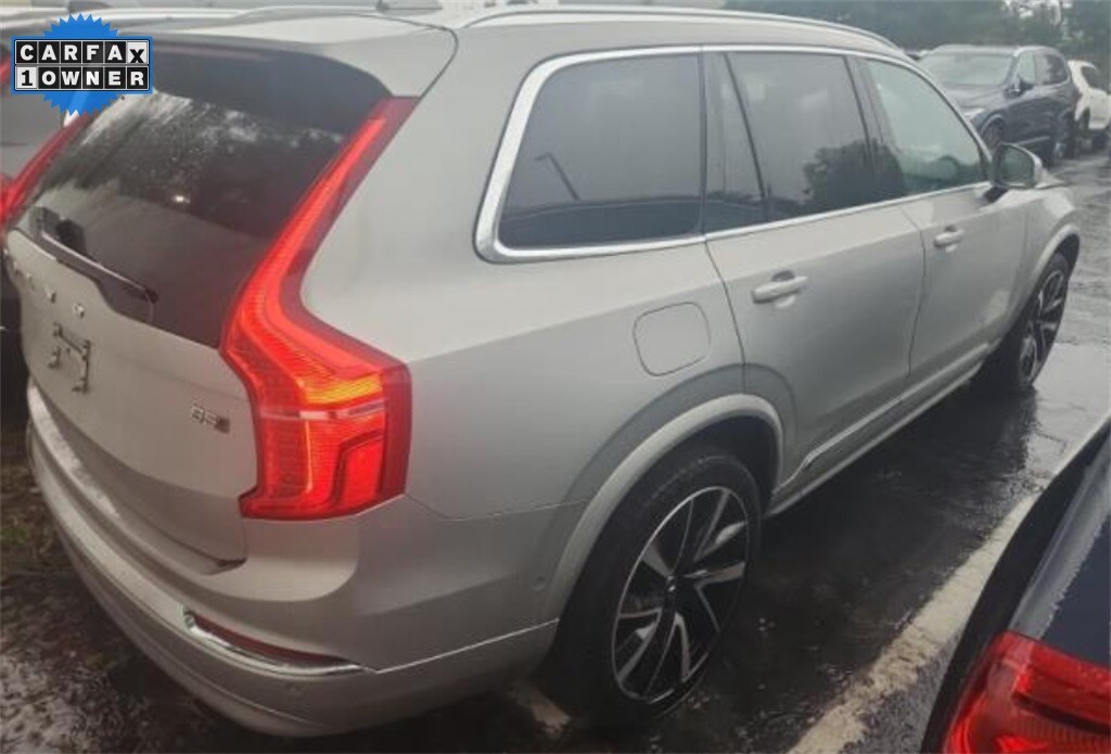 2024 Volvo XC90 B5 Plus photo 2