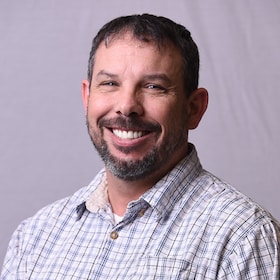 Staff member Scott Graham from ID_9fb3bd
