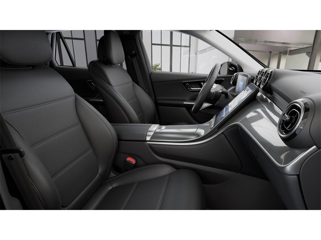 2026 Mercedes Benz GLC 300 4MATIC photo 4