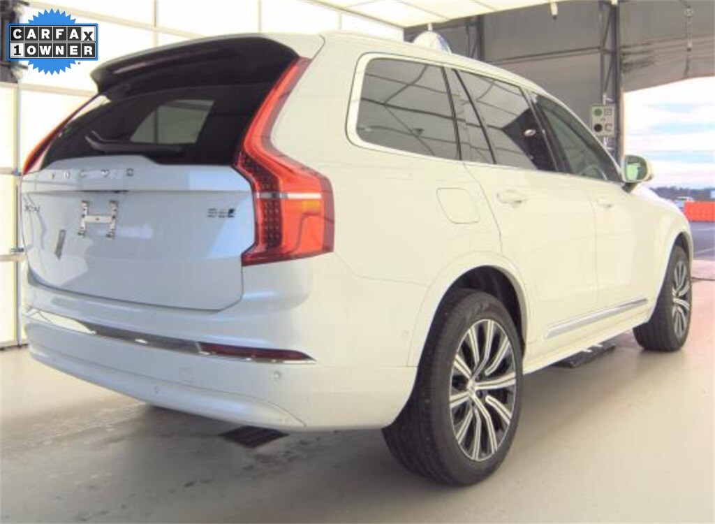 2025 Volvo XC90 Plus photo 2