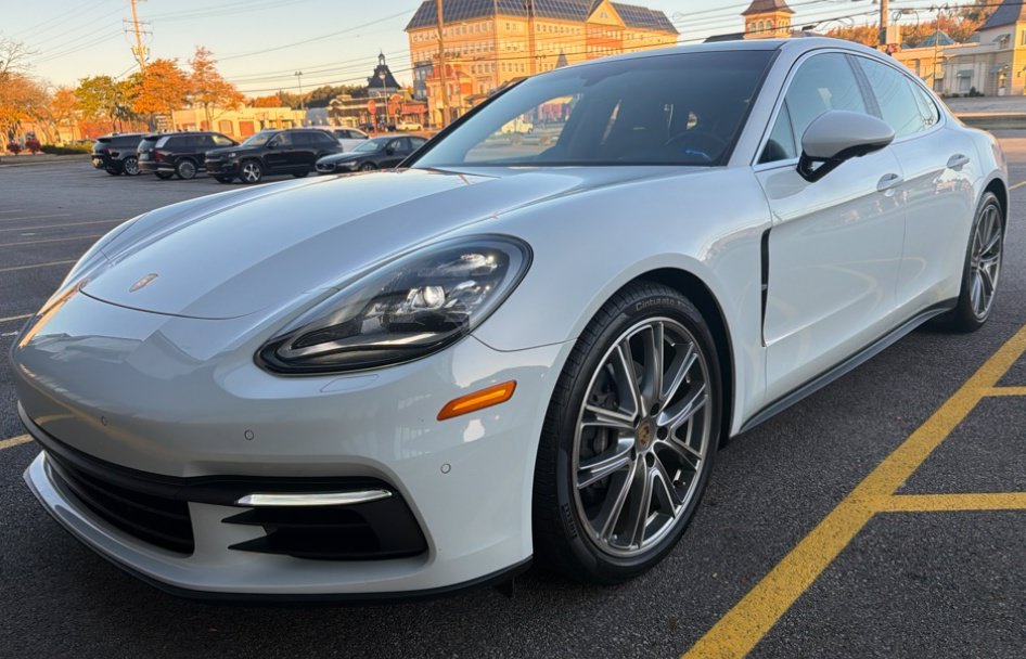 2019 Porsche Panamera