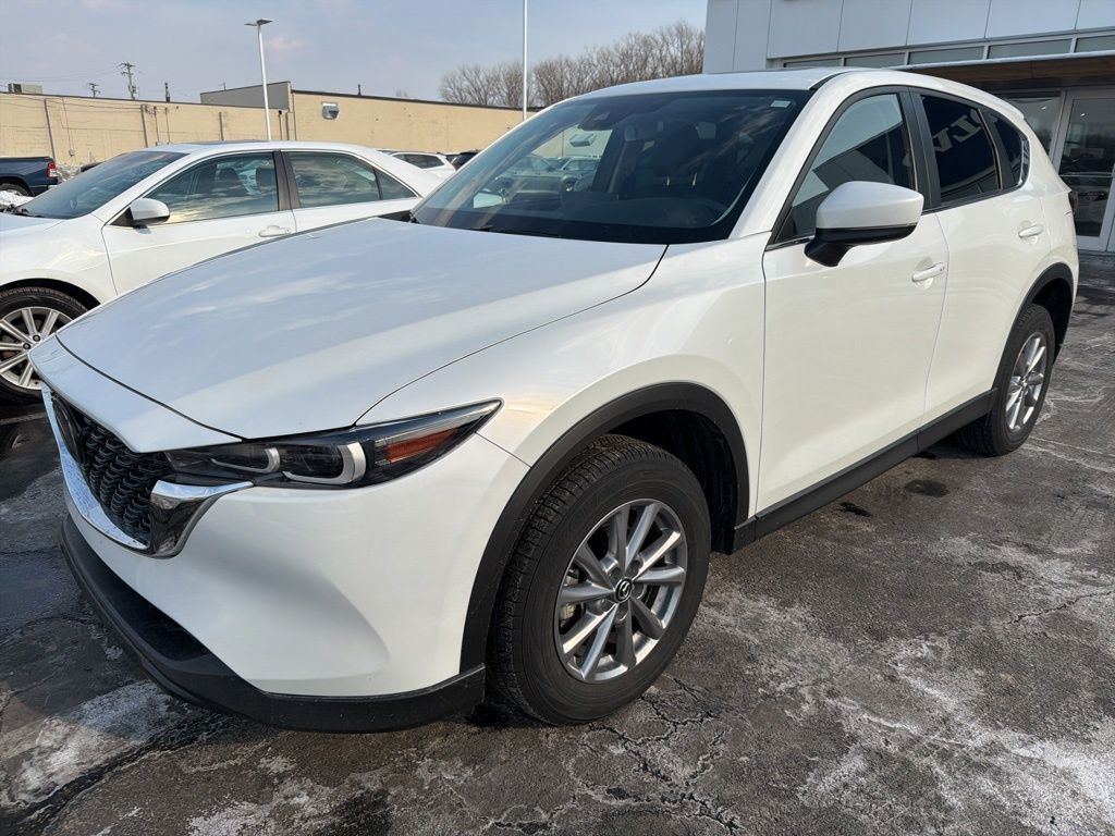 2023 Mazda CX-5 S Preferred package