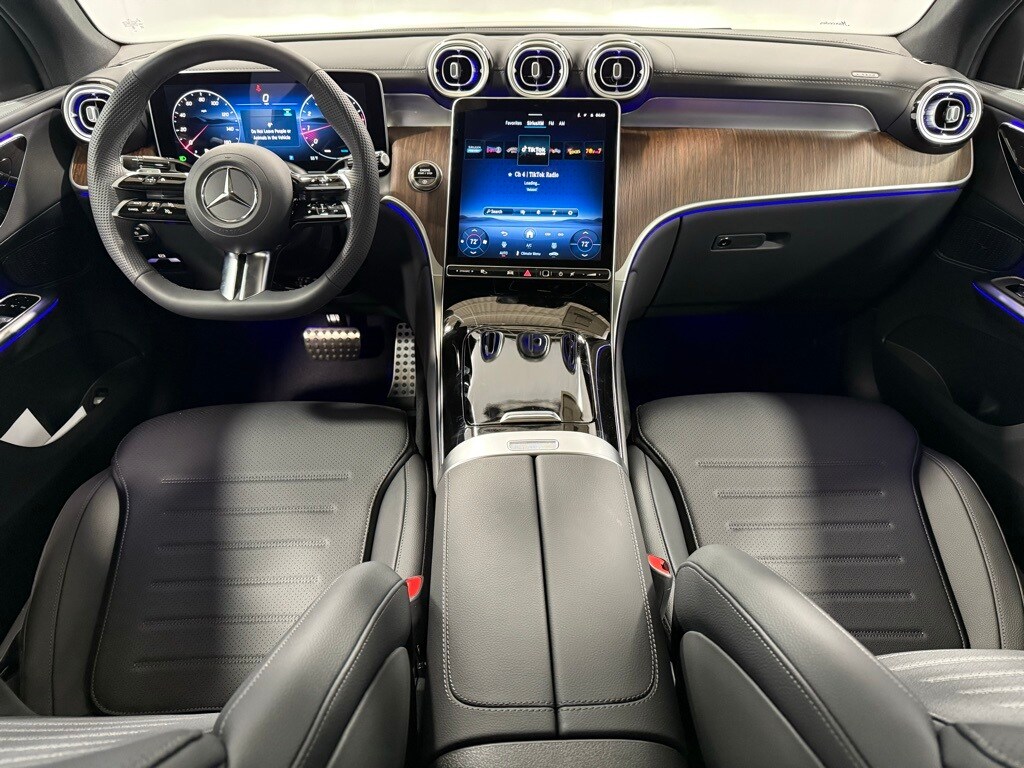 2025 Mercedes Benz GLC 300 4MATIC Coupe photo 2