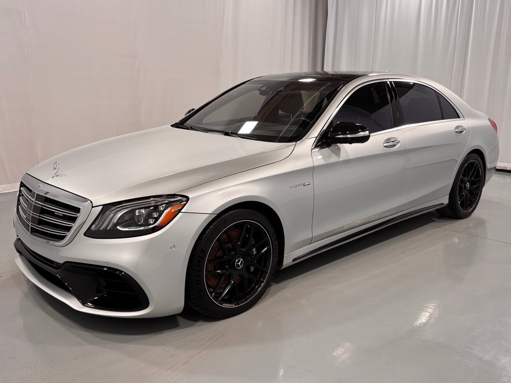 2019 Mercedes-Benz S-Class AMG S63's photo