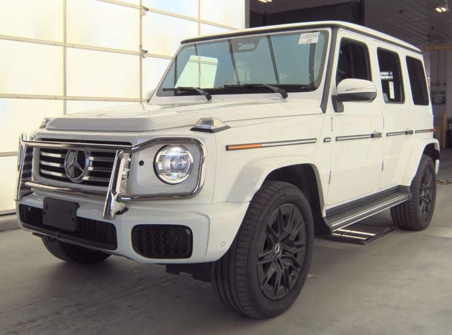 2025 Mercedes-Benz G-Class G 550's photo