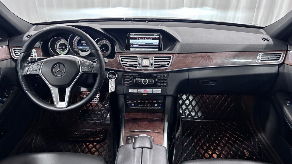 Used 2014 Mercedes-Benz E-Class E350 Luxury with VIN WDDHF8JB4EB011357 for sale in Willoughby, OH