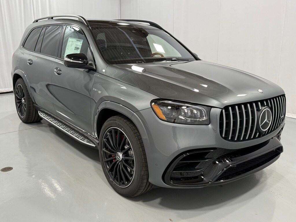 2026 Mercedes Benz GLS AMG 63 4MATIC photo 4