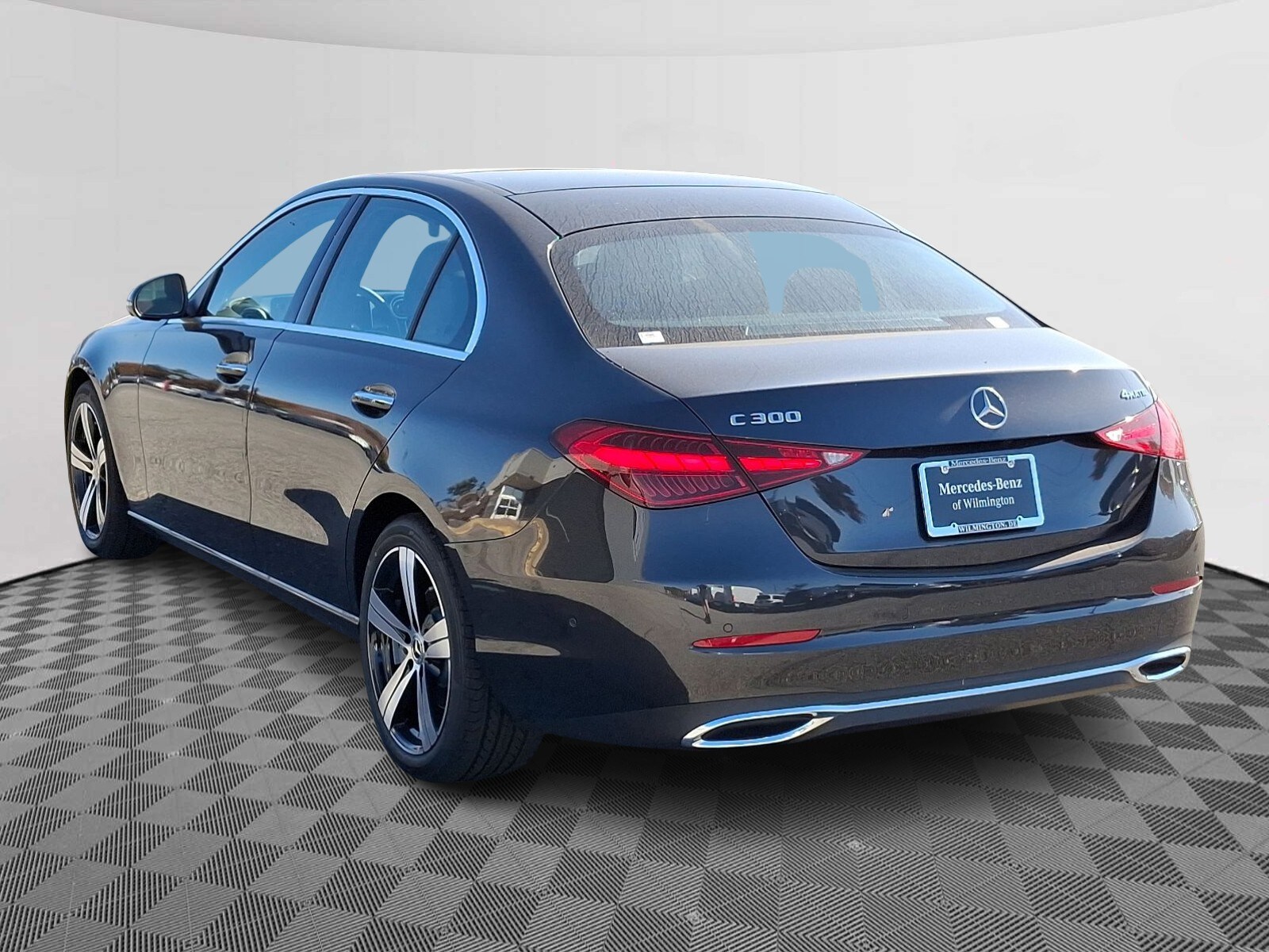 2025 Mercedes Benz C 300 4MATIC Sedan photo 3