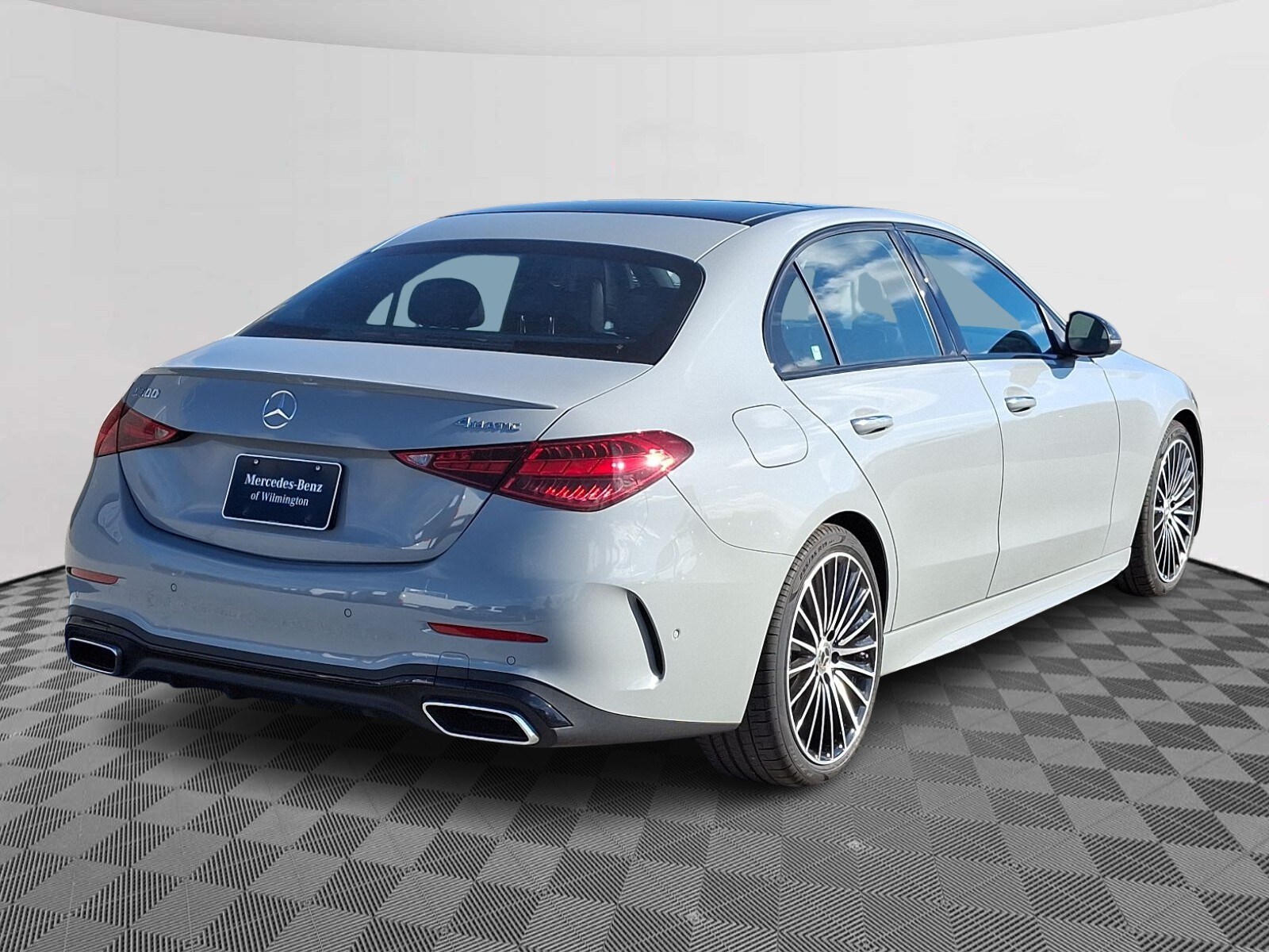 2025 Mercedes Benz C 300 4MATIC photo 3