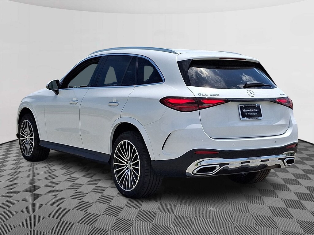 New 2026 Mercedes-Benz GLC 300 4MATIC SUV