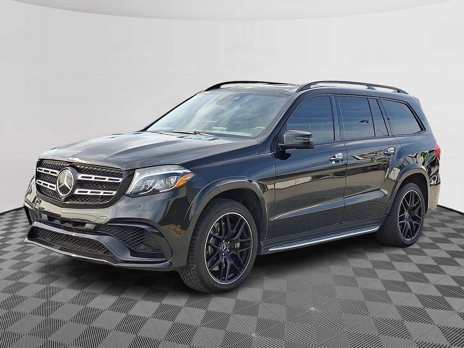 2018 Mercedes Benz GLS AMG 63 4MATIC photo 2