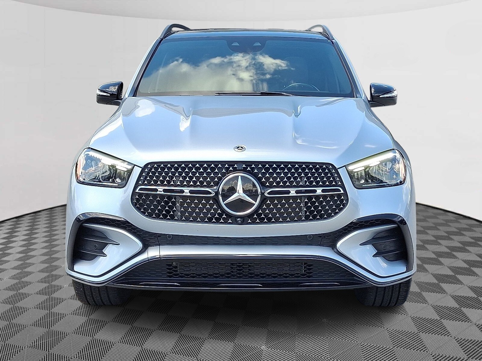 2024 Mercedes Benz GLE 350 4MATIC photo 2