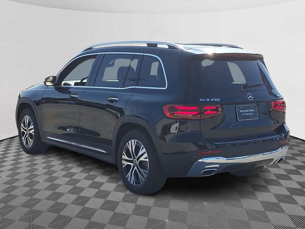 New 2026 Mercedes-Benz GLB 250 4MATIC SUV