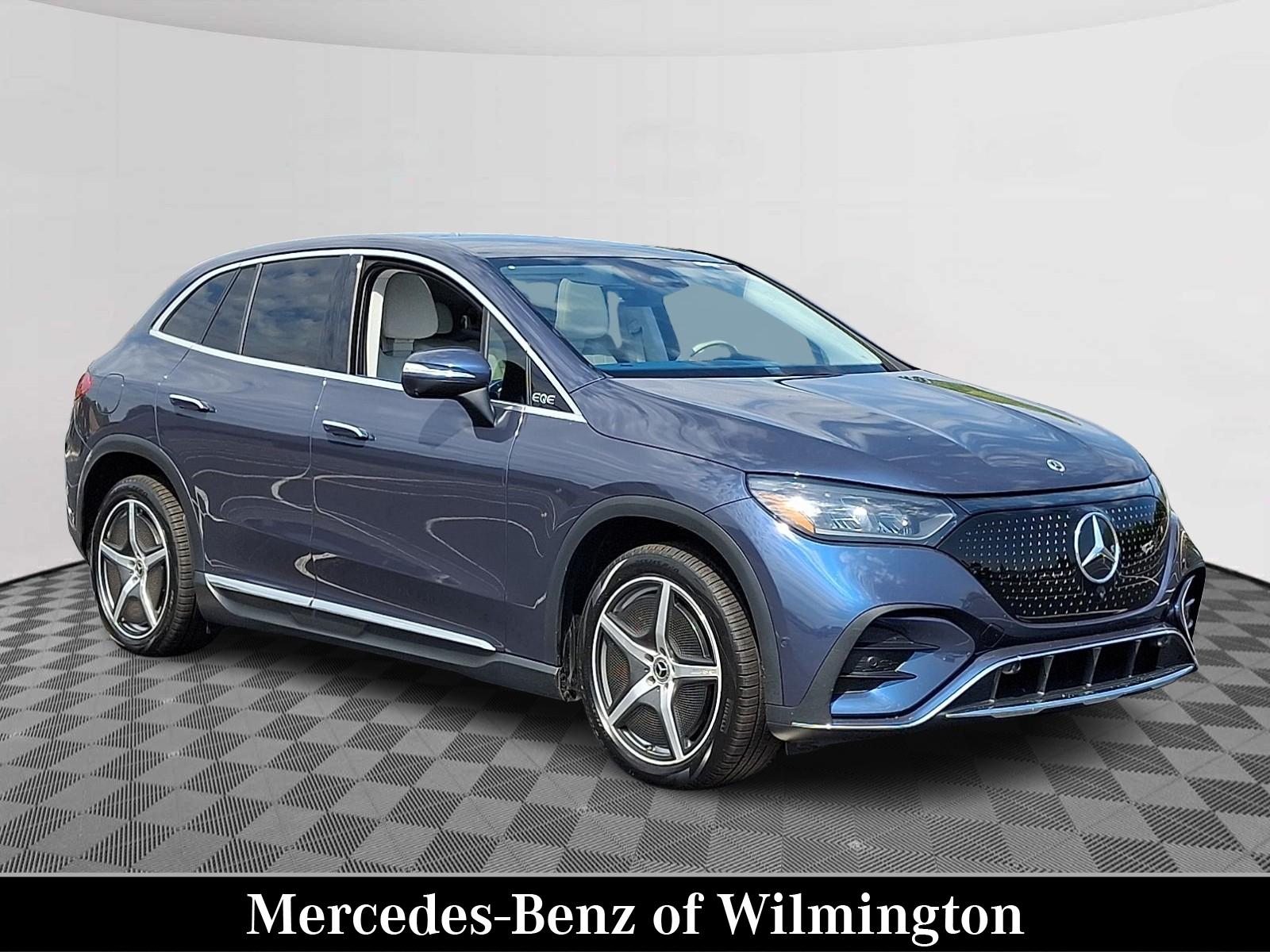  Mercedes-Benz EQE 500