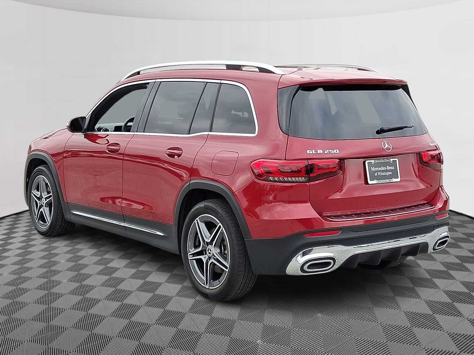 2022 Mercedes Benz GLB 250 4MATIC photo 3
