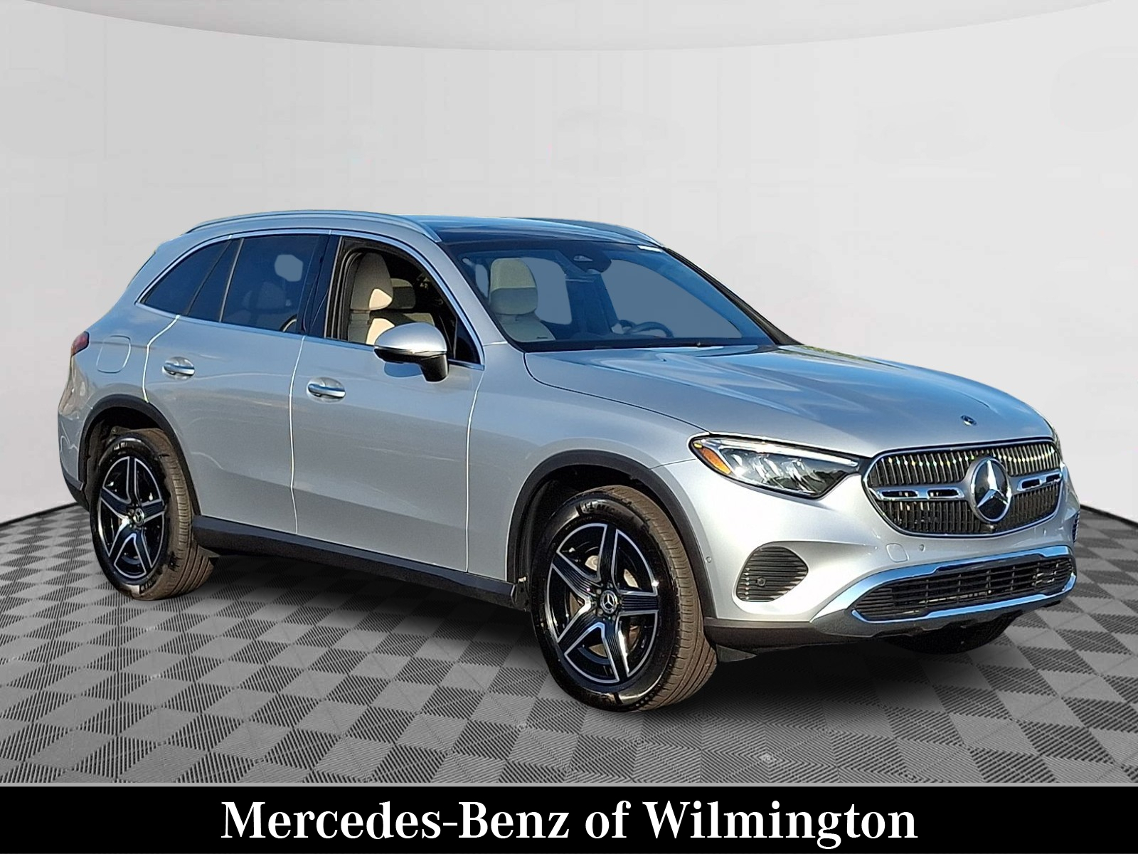 2026 Mercedes-Benz GLC 300