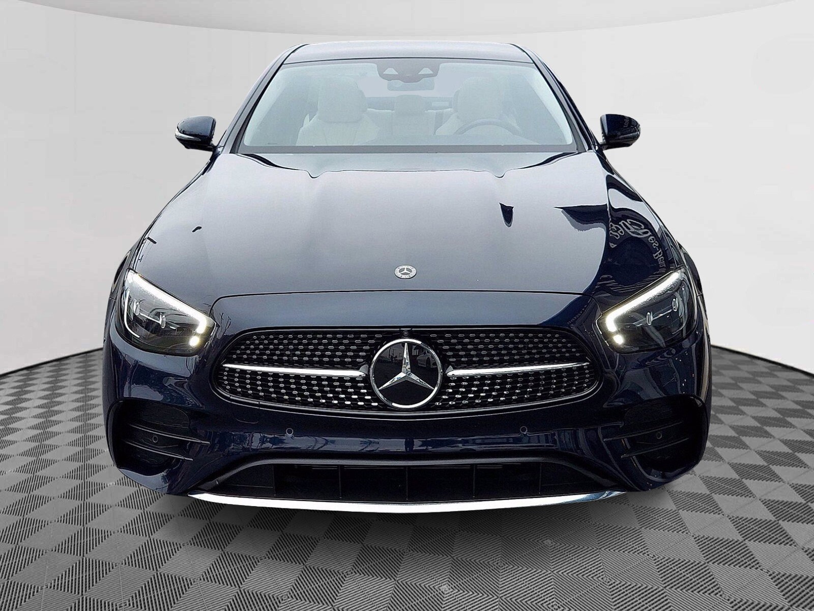 2021 Mercedes Benz E 350 4MATIC Sedan photo 2