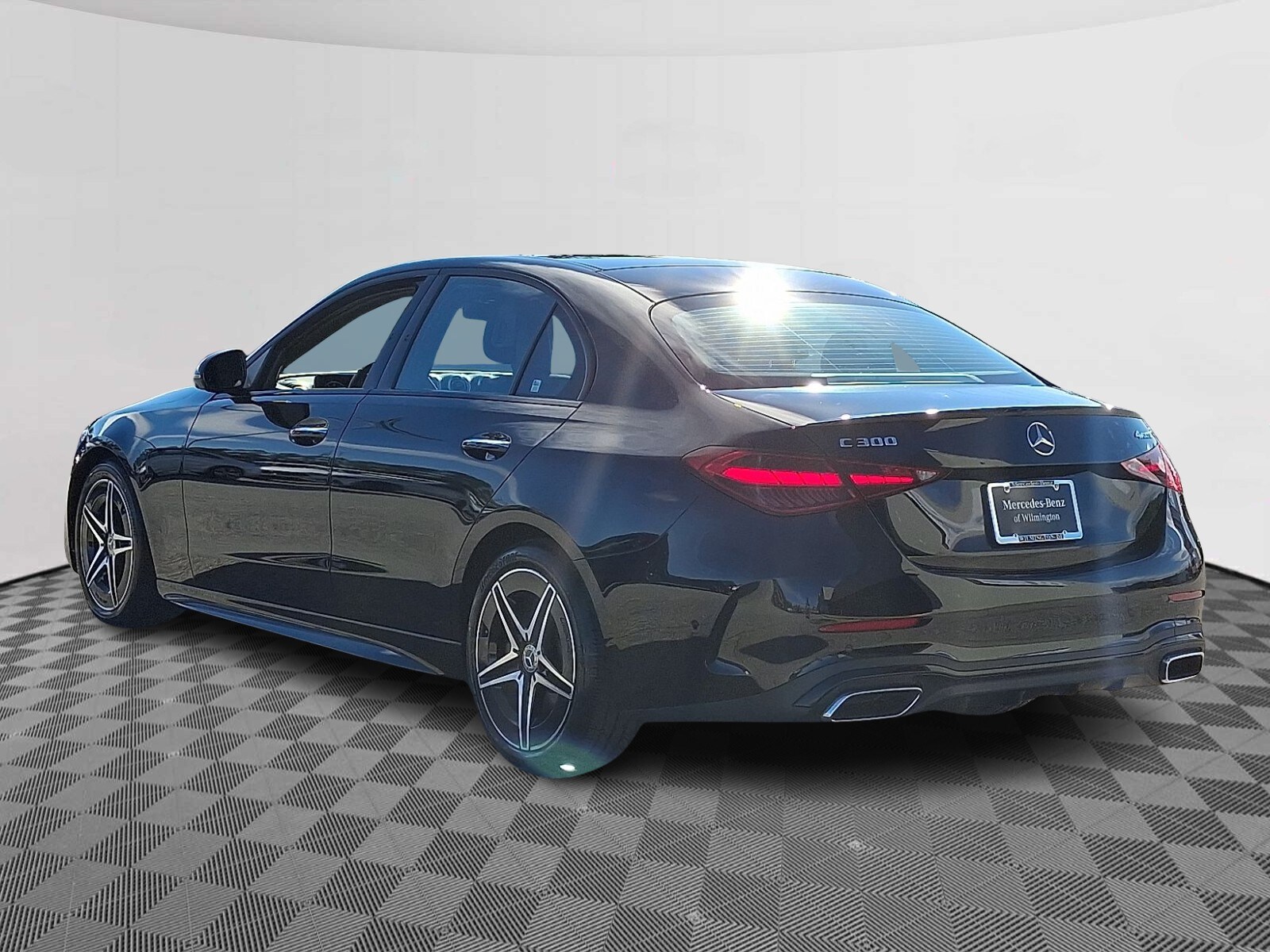 2025 Mercedes Benz C 300 4MATIC Sedan photo 4